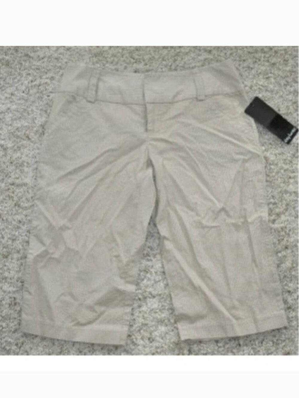 Daisy Fuentes Bermuda Shorts Womens 2 Khaki Striped Hemmed Cuffs Dress Casual